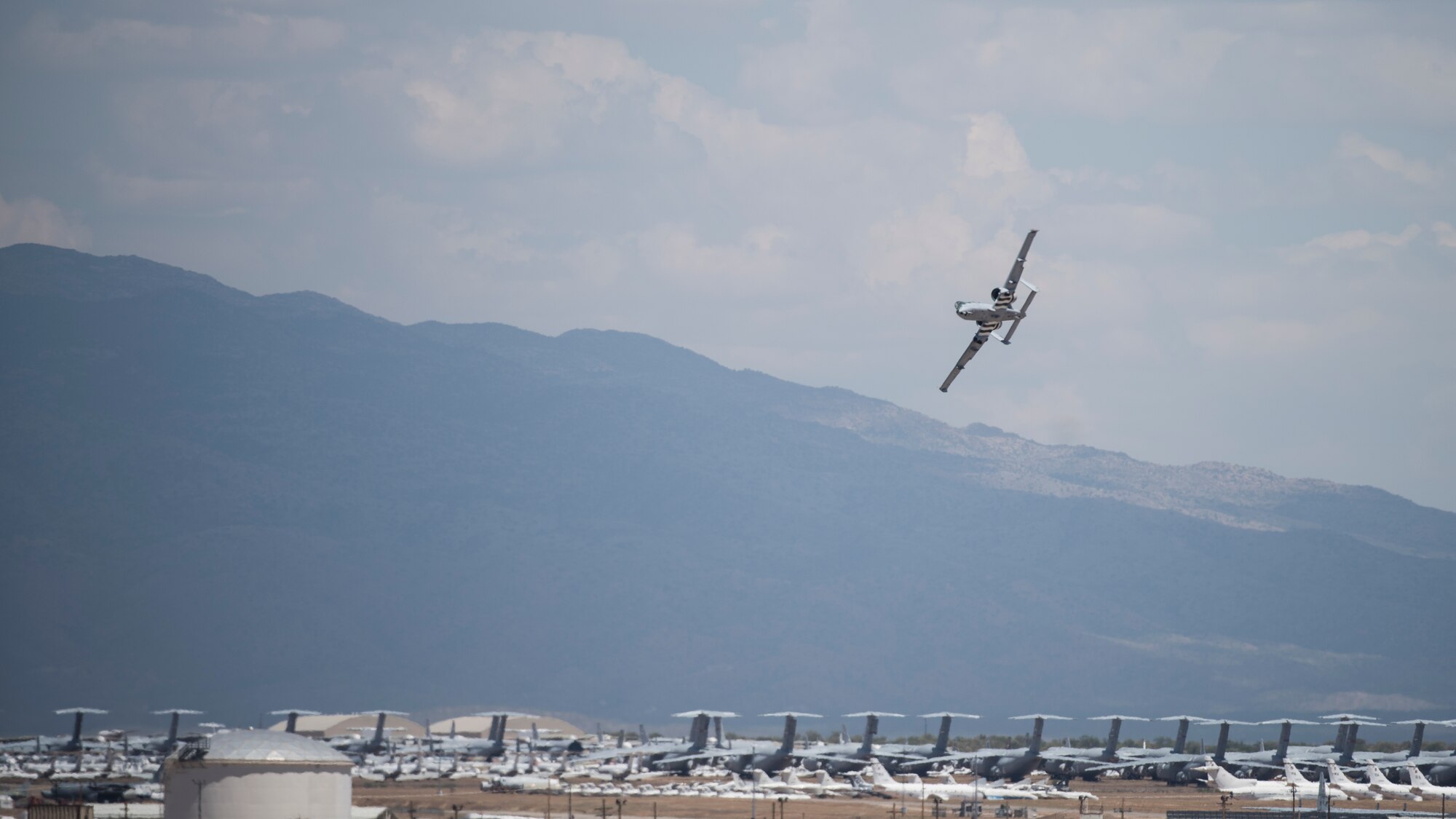 A photo of an A-10 flying