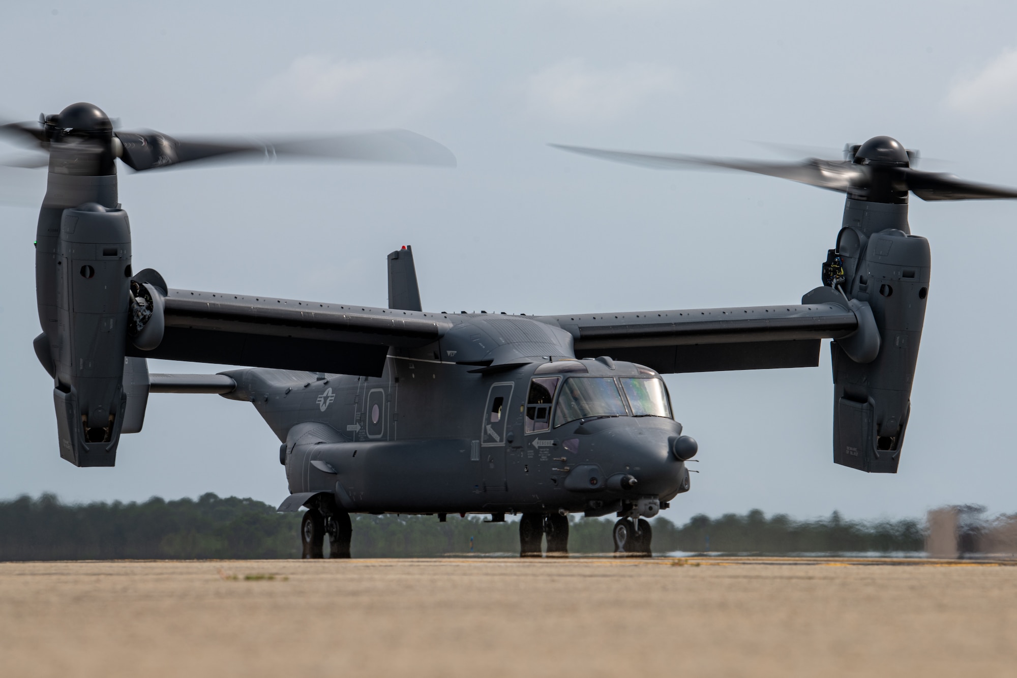 801st SOAMXS accepts delivery of new CV-22