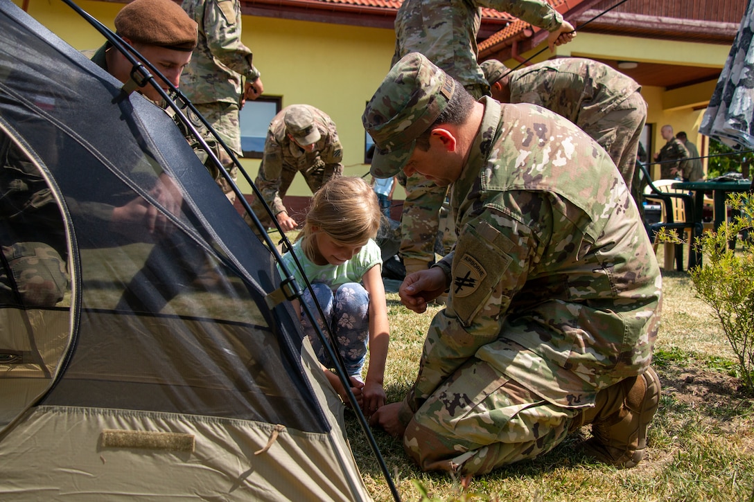 418th Civil Affairs Battalion meets with Pyrzyce, Poland, community