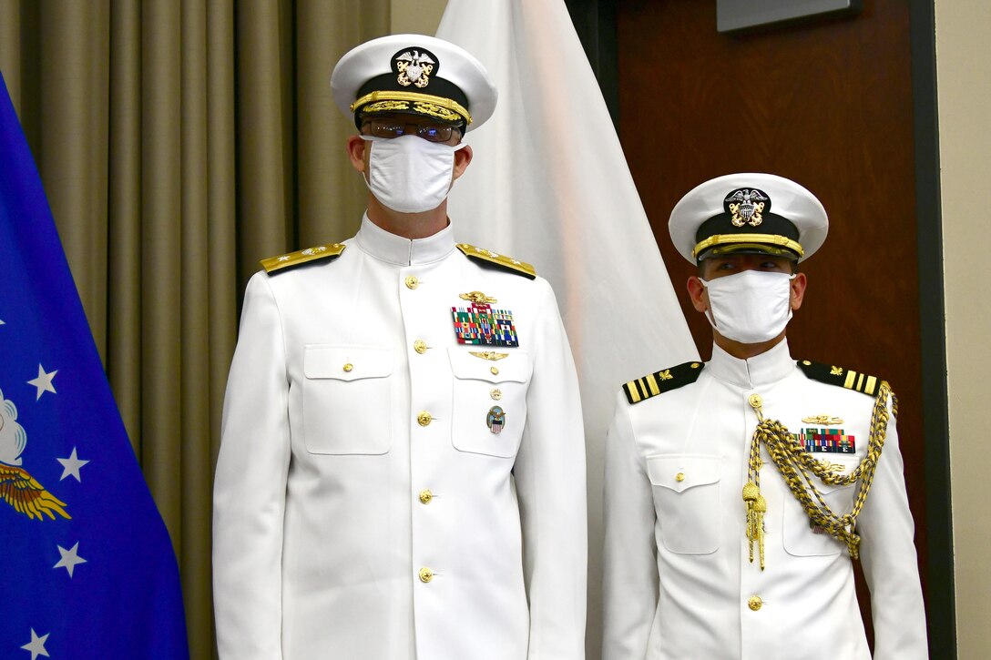 Leadership changes via virtual ceremony at DLA Distribution San Diego