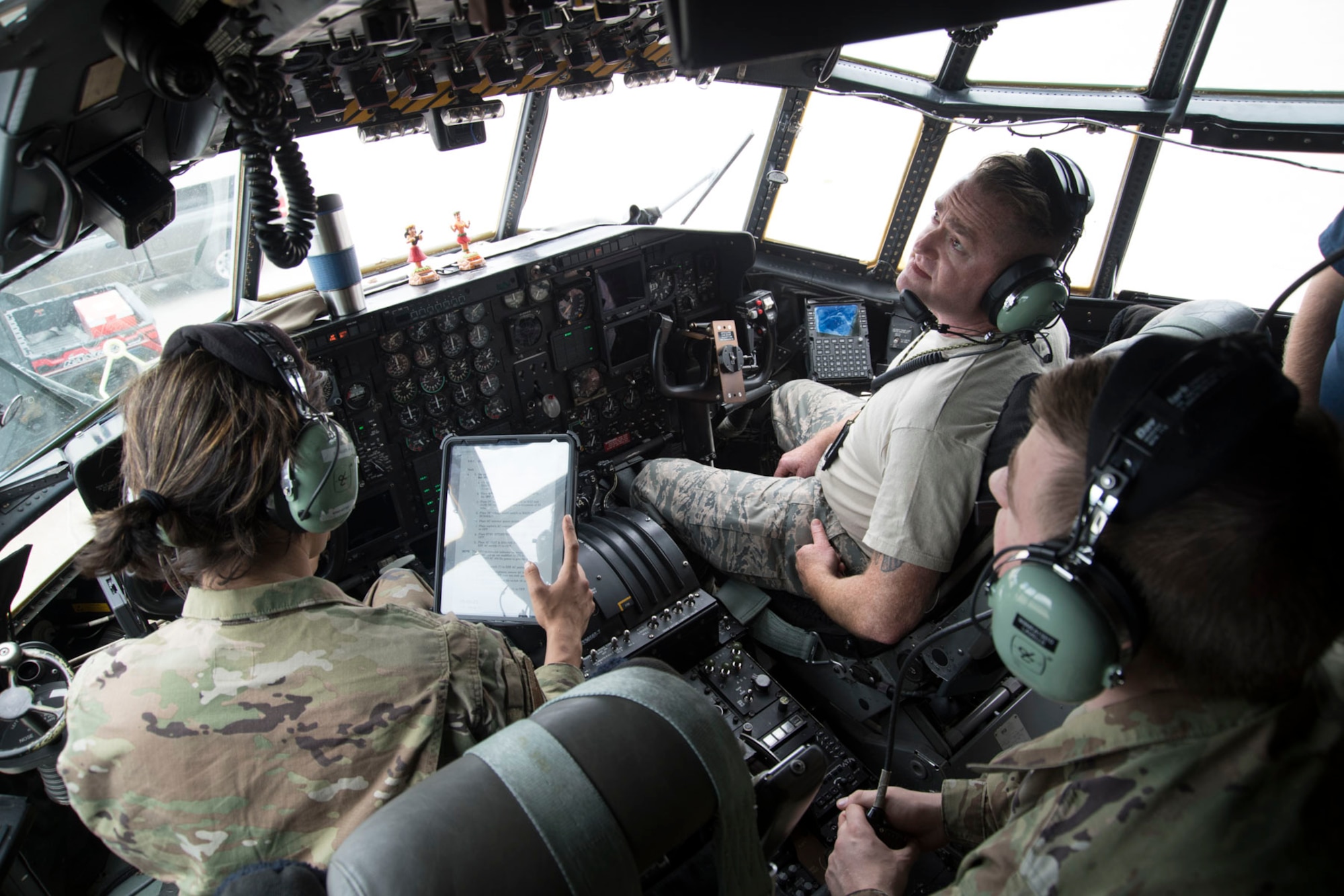 ASC C-130 Cockpit Details - Cup Holder : r/DCSExposed