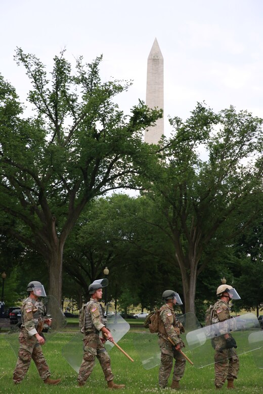 Utah Army National Guard S Monuments Men Return To Salt Lake City Following D C Civil Unrest Utah National Guard News Article View