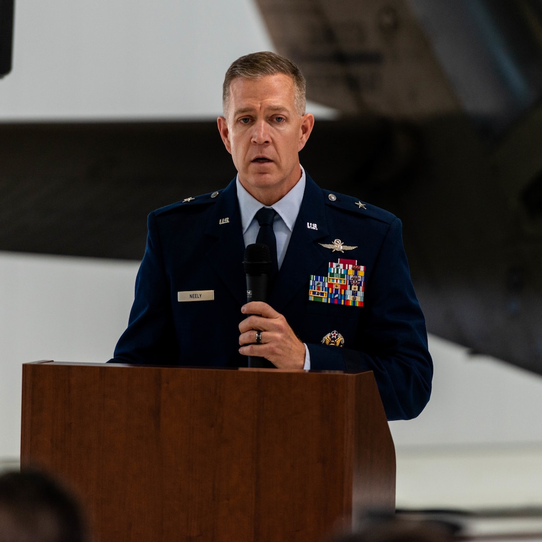 Brig. Gen. Richard Neely, the adjutant general, Illinois National Guard, speaking during the Fallen Heroes Ceremony at the Kankakee Army Aviation Support Facility, Kankakee, Illinois, Nov. 3, 2019.