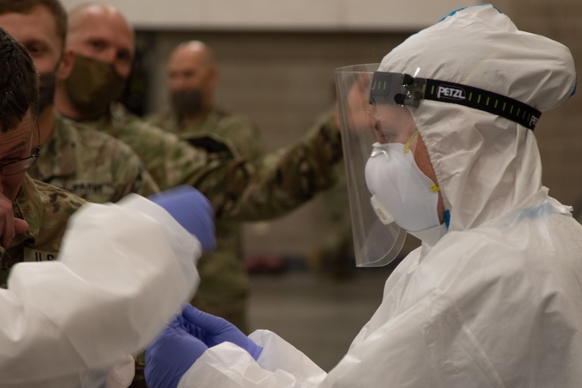 The Utah National Guard’s Mobile Testing Team administered nasopharyngeal swabs, testing Soldiers and Airmen for COVID-19 who had responded to civil unrest in Salt Lake City, June 7, 2020.