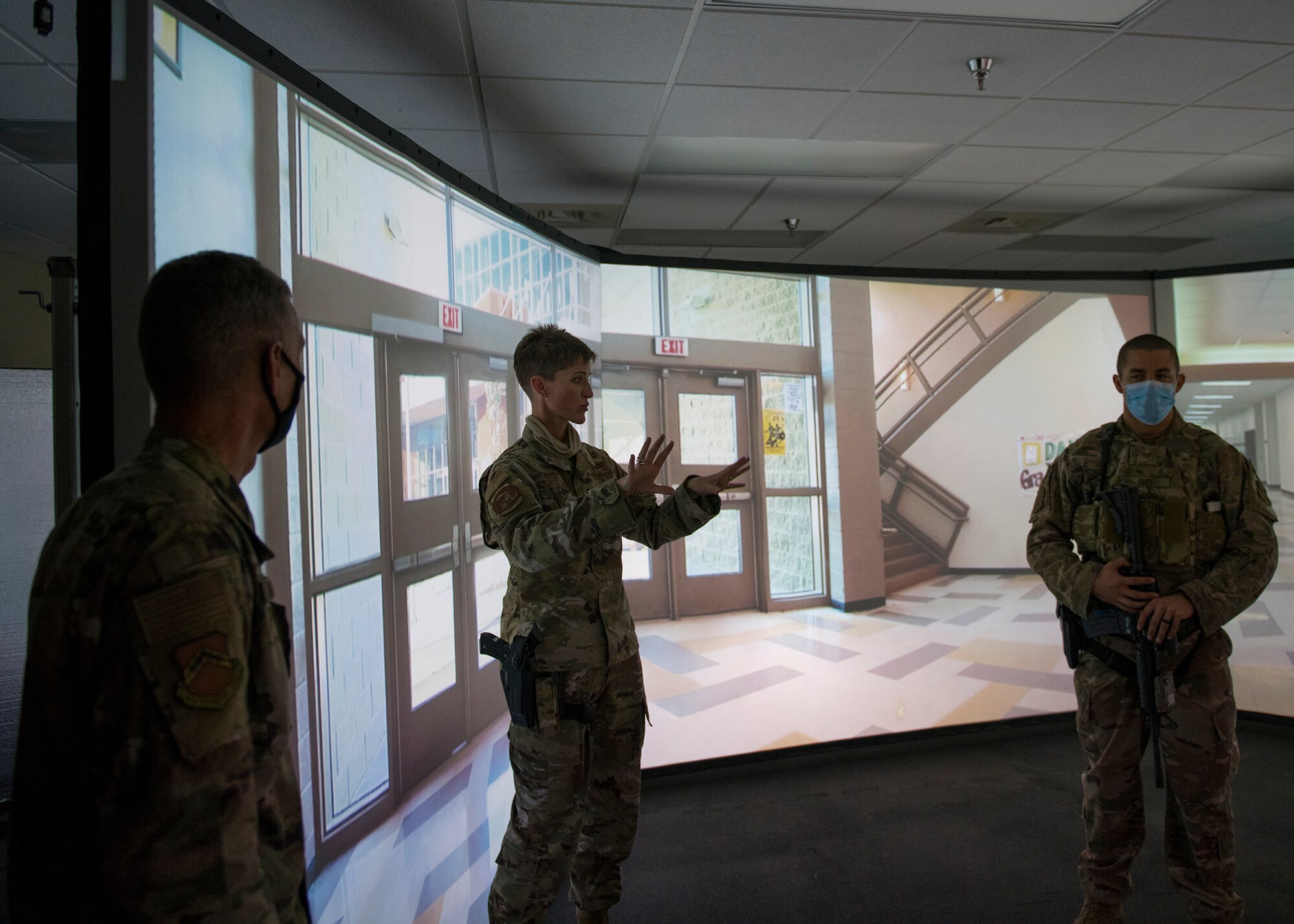 Brig. Gen. Kreuder tours Luke AFB