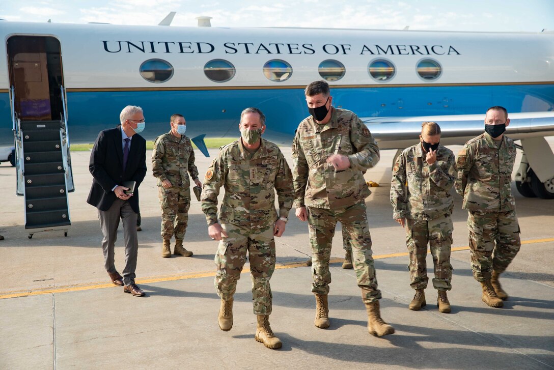 general walks off plane