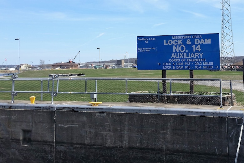 Lock and Dam 14 Auxiliary Lock Sign