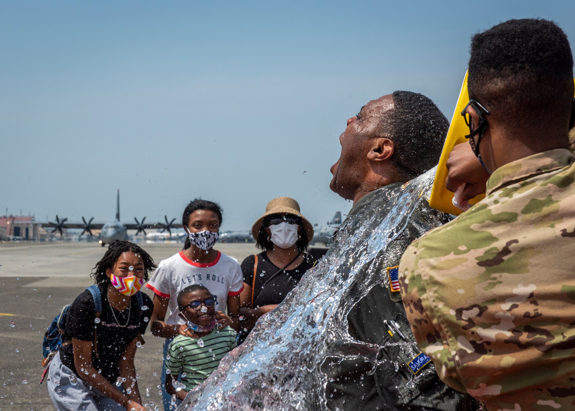 Col. Jones completes final flight at Yokota