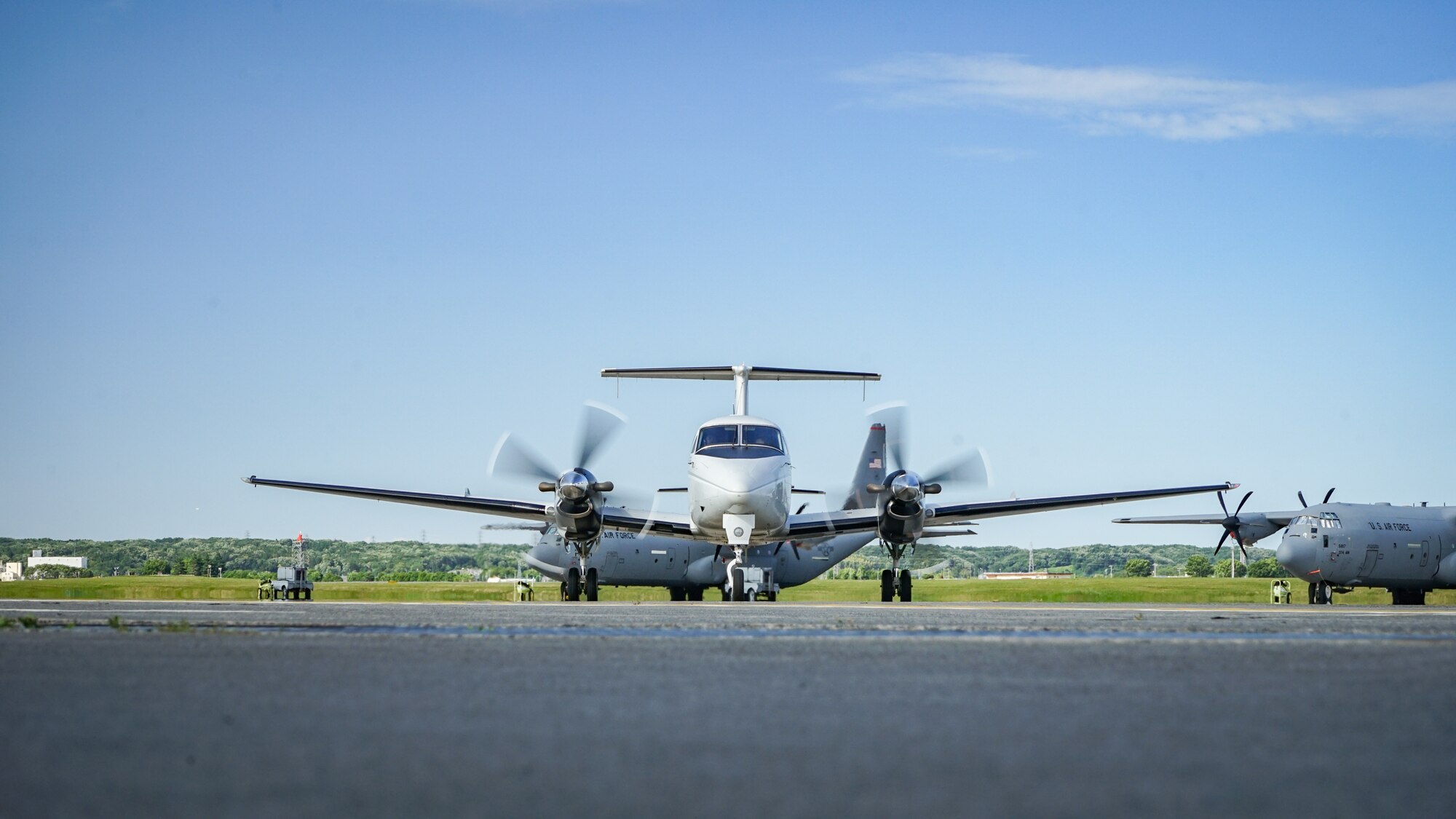 Col. Jones completes final flight at Yokota