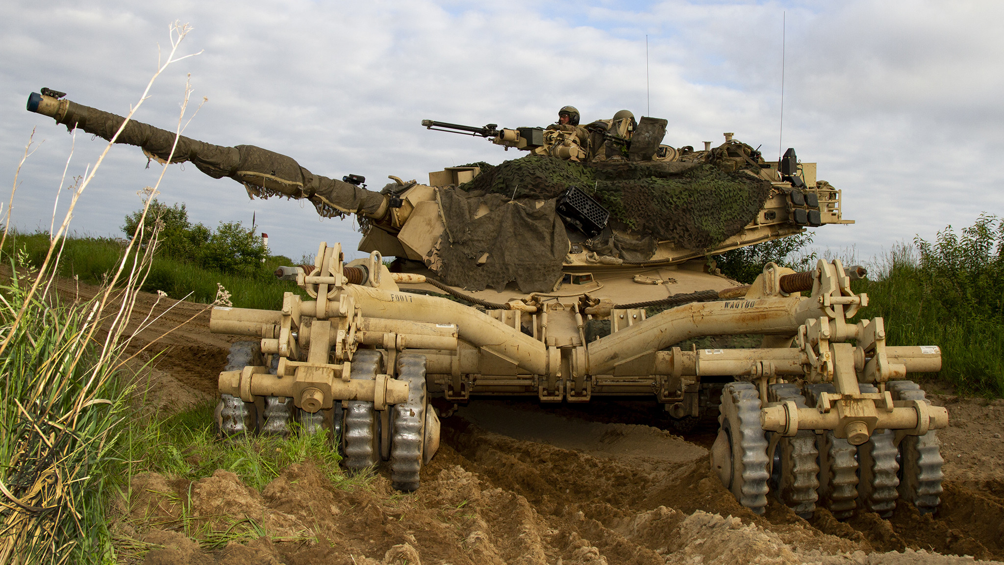3rd Infantry Division practices Tank breaching for Allied Spirit