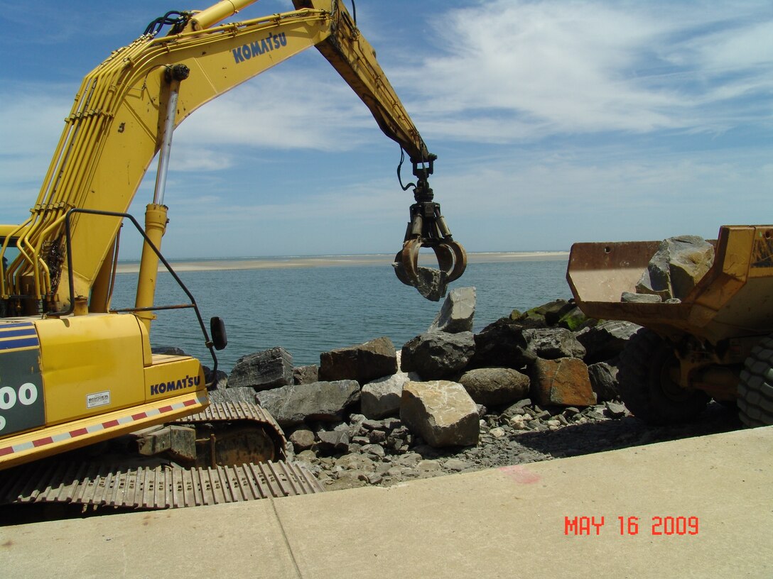 The Townsends Inlet to Cape May Inlet Coastal Storm Risk Management Project includes 2.2 miles of seawall along the Townsends Inlet frontage of Avalon and the Hereford Inlet frontage of North Wildwood.