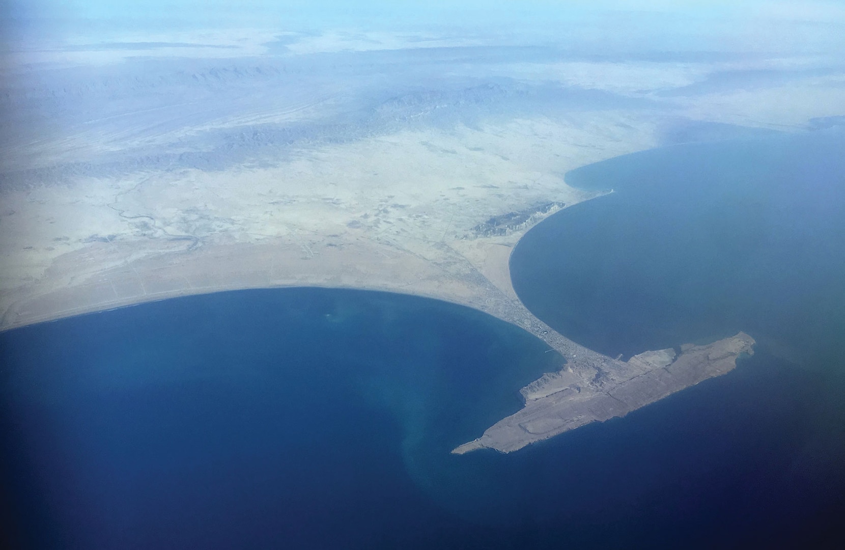 Aerial view of Gwadar (Balochistan), western Pakistan, by the Arab Sea. This port is being leased to China for 43 years under
the China-Pakistan Economic Corridor and is part of China’s “String of Pearls.” (Bjoertvedt, November 7, 2016)