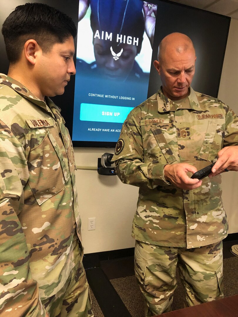 Air Force Recruiting Service releases Aim High mobile app > Joint Base
