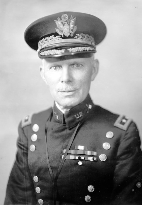 This is the official portrait of Maj. Gen. George O. Squier.