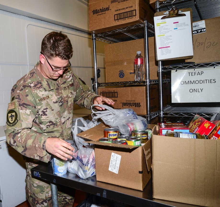 ALS class collects food donations for local veterans, homeless shelters