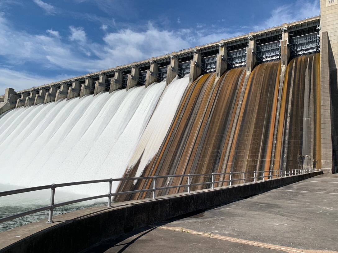 spillway operations at Bull Shoals