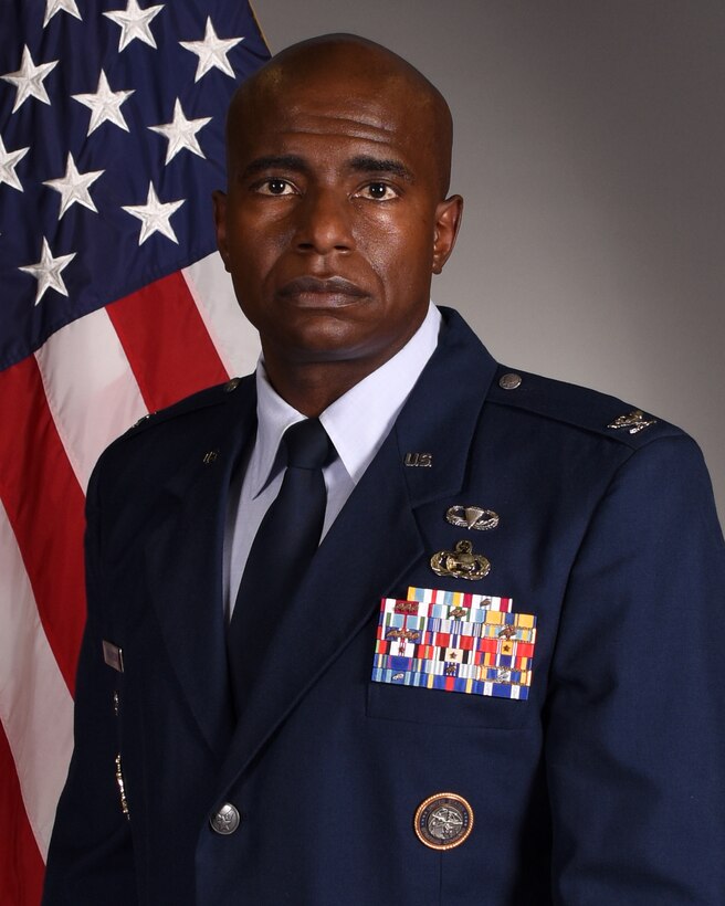 Col Finlayson Bio Photo