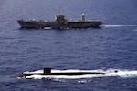Blue Ridge Conducts Submarine Familiarization with USS Asheville