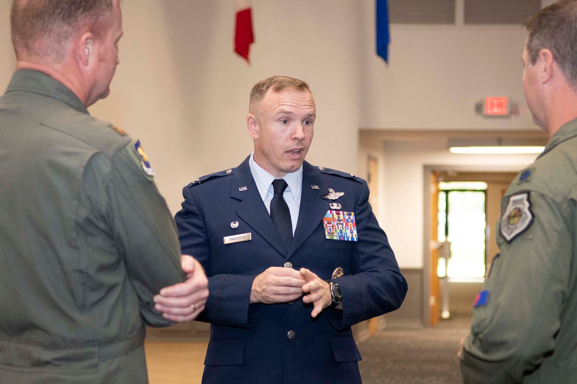 Col. Anderson speaks with Airmen.