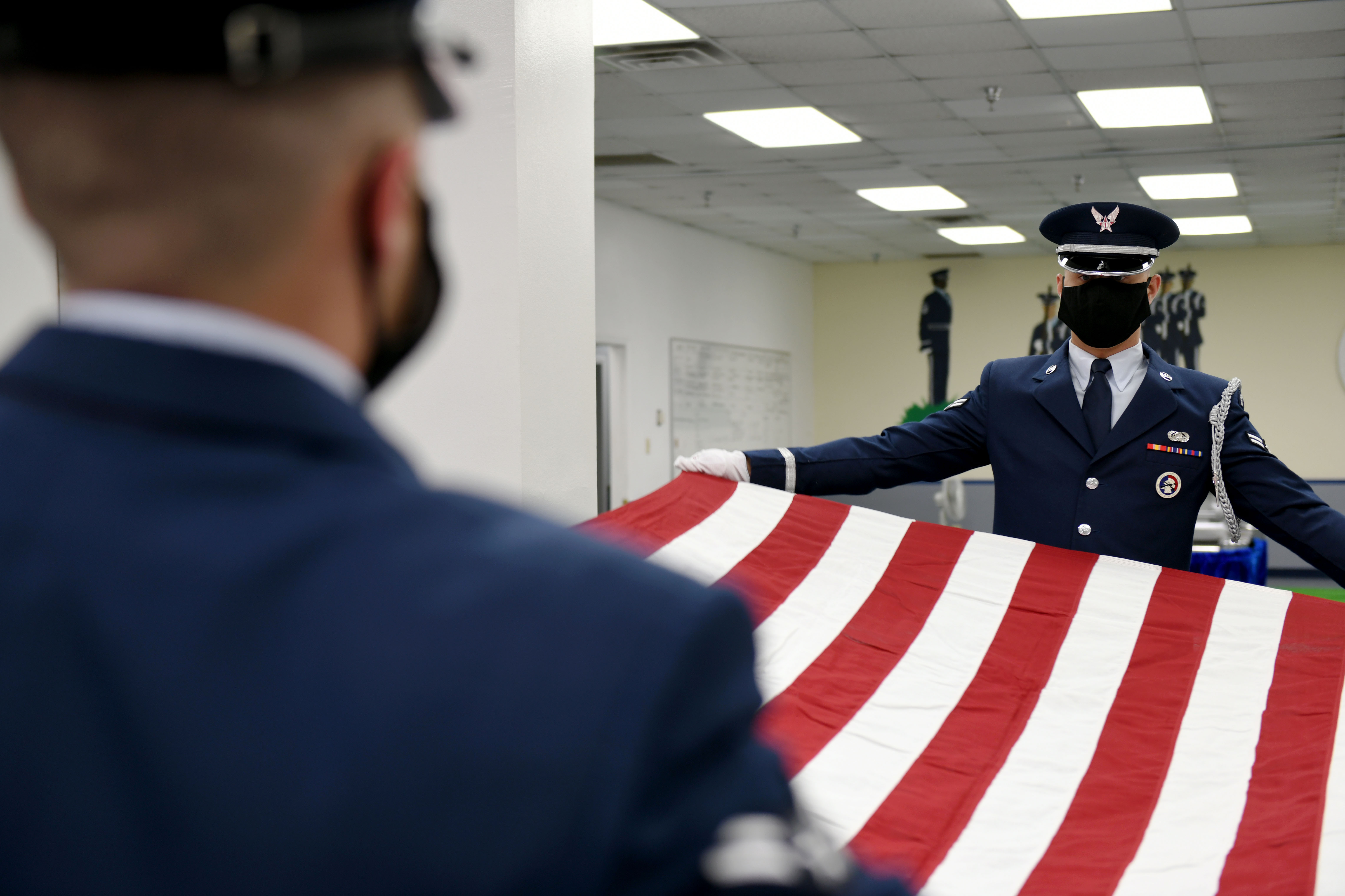 Unveiling The Black American Flag: A Journey Through History And Meaning - tjyqd4m