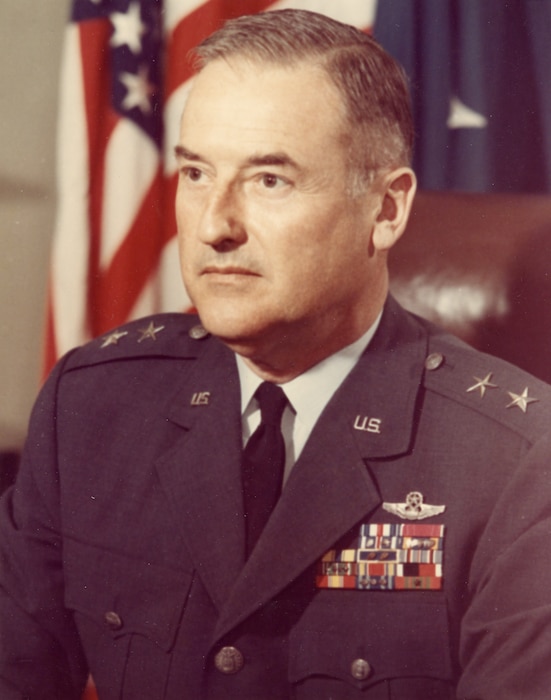 Maj Gen Richard O. Hunziker
