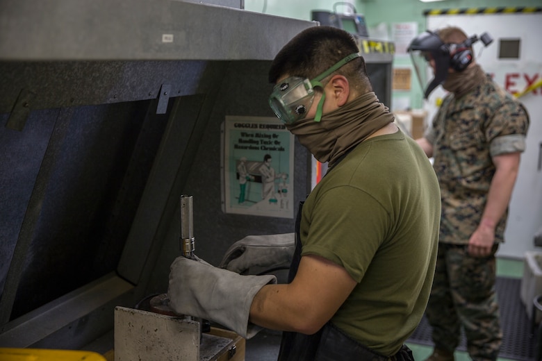 U.S. Marines with Marine Aviation Logistics Squadron (MALS) 13, calibrate aircraft electronics on Marine Corps Air Station (MCAS) Yuma, May 27, 2020. The calibration work center is responsible for maintaining mission readiness across all MCAS Yuma tenant squadrons and 6,000 items through calibration and equipment repair for aircraft electronics, armory gauges, and weapon test sets. (U.S. Marine Corps photo by Lance Cpl John Hall)