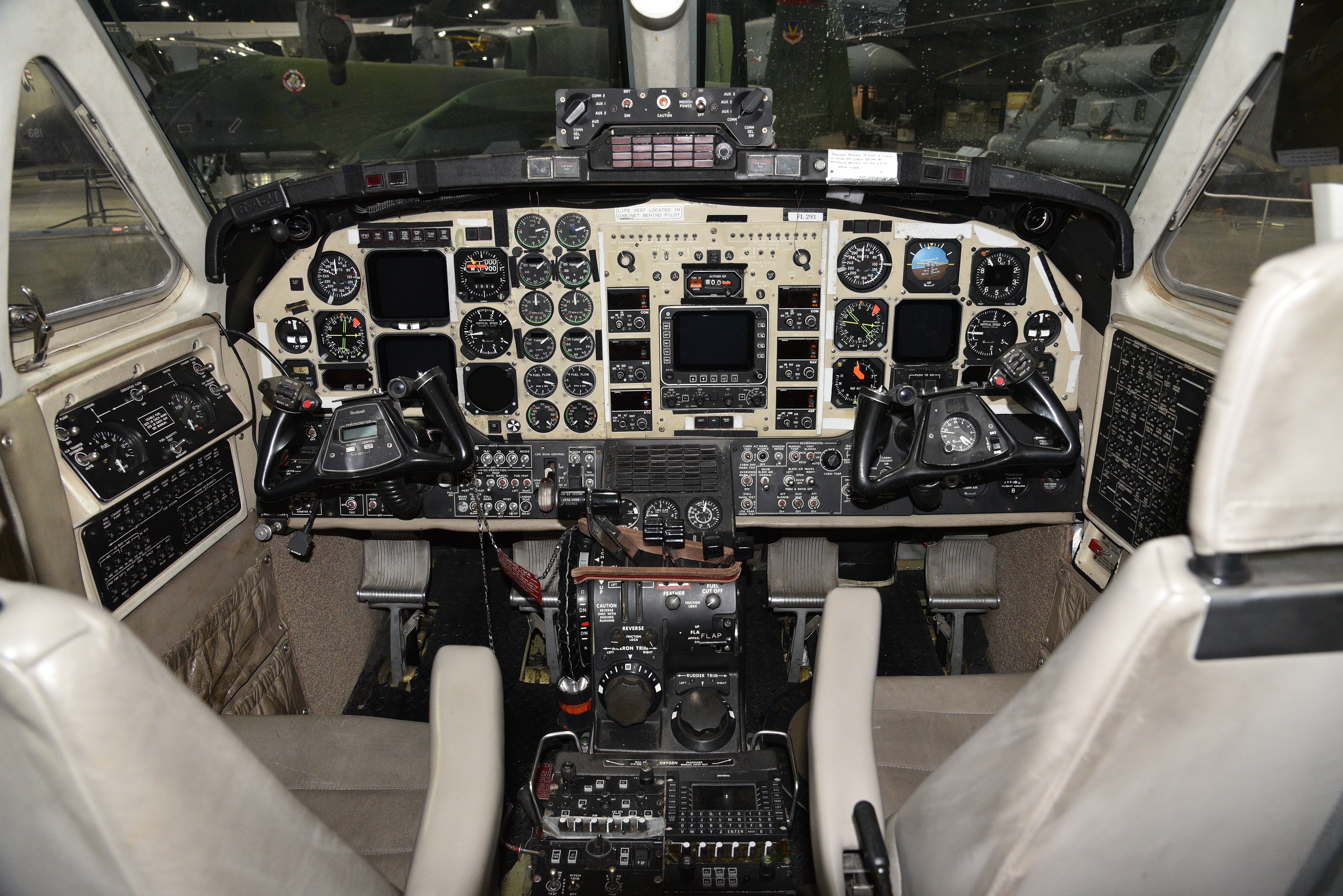 Hawker-Beechcraft MC-12W Liberty cockpit