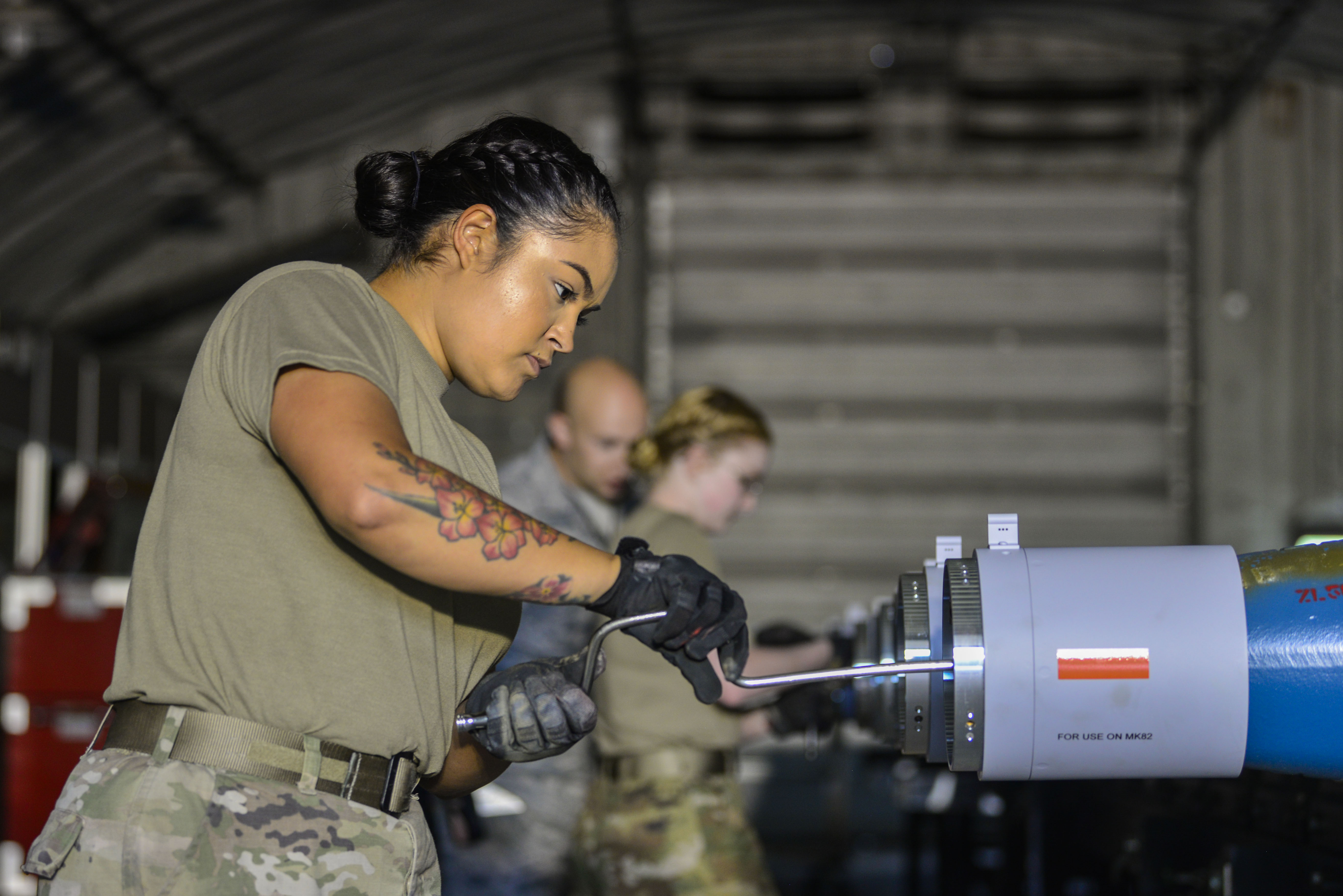 Eielson AFB Airmen build first bombs for PACAF F35s > Air Force
