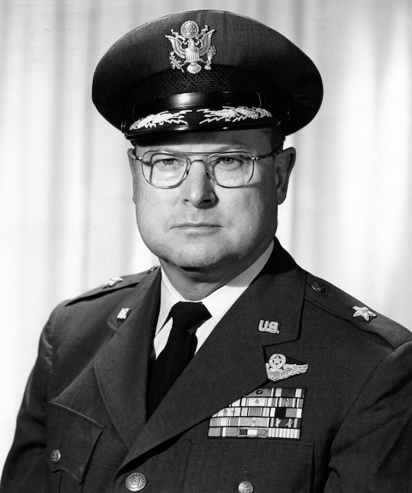 This is the official photo of Brig. Gen. Arthur Kellond.