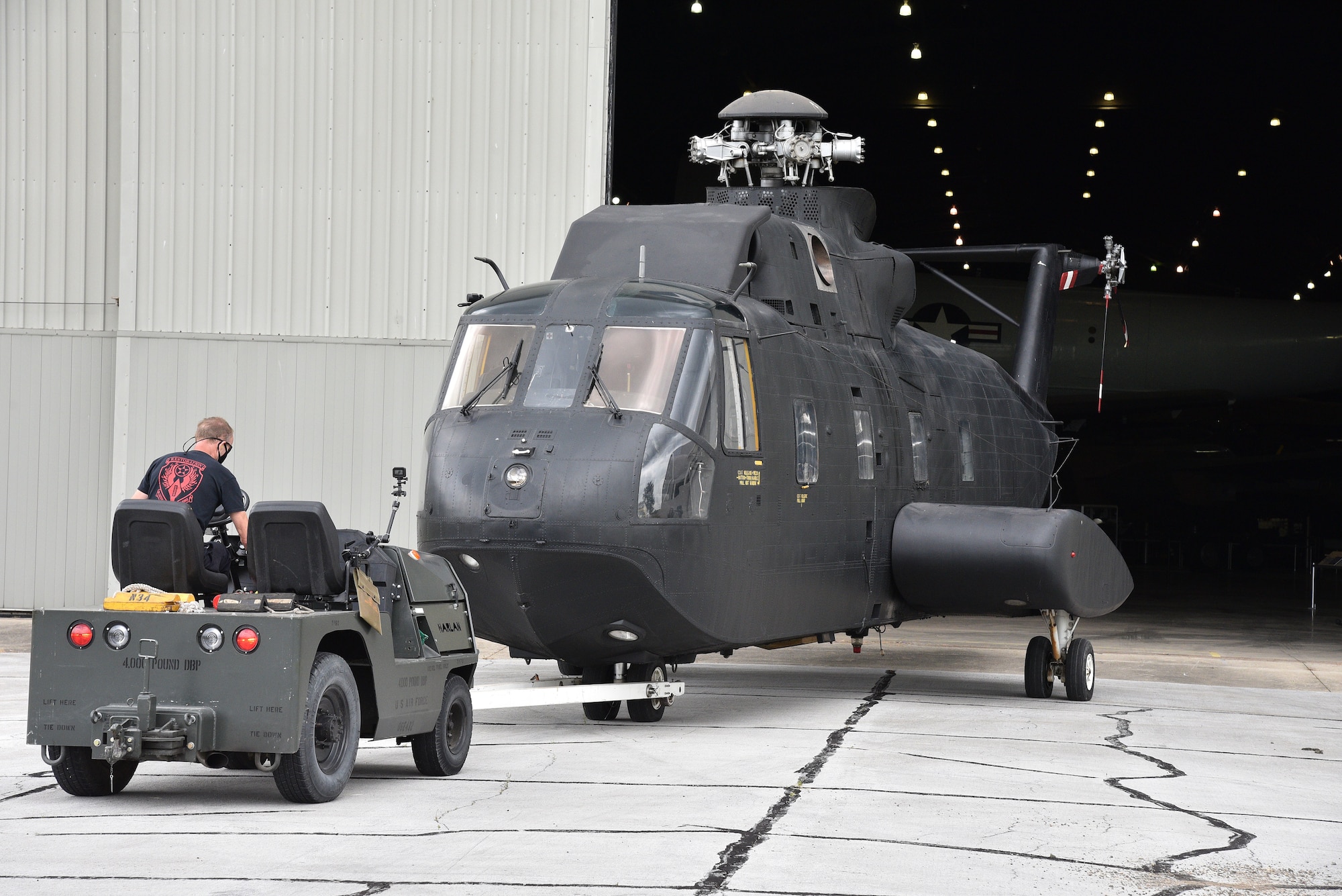 Sikorsky CH-3E(Black Mariah)