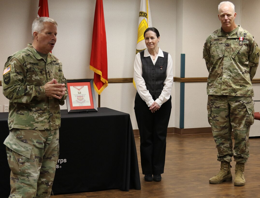 Southwestern Division Commander Brig. Gen. Paul Owen and his wife, Wendy, were recognized prior to the Division Change of Command ceremony June 25, at the Division Headquarters in Dallas, by Lt. Gen. Todd T. Semonite, the 54th Chief of Engineers and Commanding General of the U.S. Army Corps of Engineers. Brig. Gen. Owen was awarded the Distinguished Service Medal for his service to the Division and his spouse Wendy was presented with the Essayons Award for her dedication, devotion and selfless service to the Engineer Regiment.