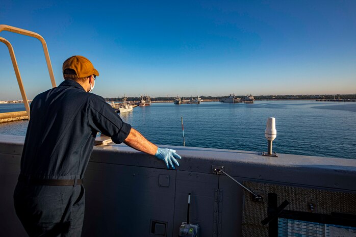 San Antonio-class amphibious transport dock ship USS New York (LPD