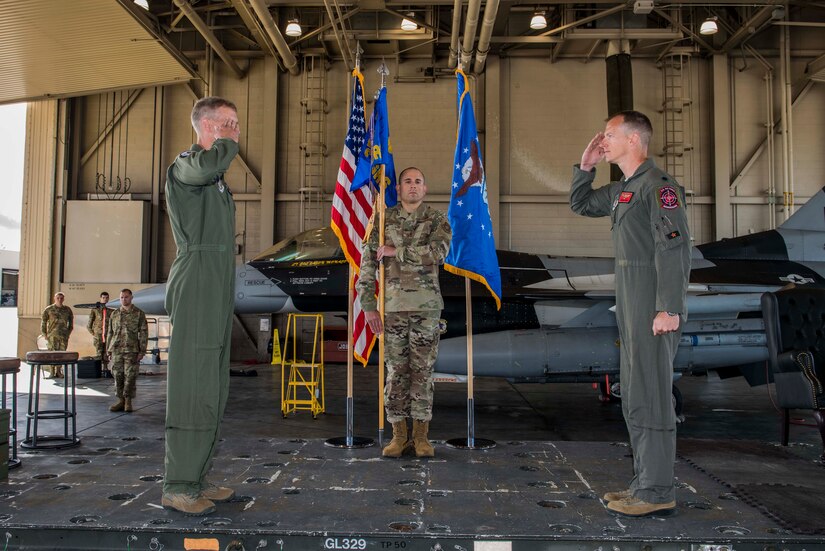 18th Aggressor Squadron new commander > Eielson Air Force Base