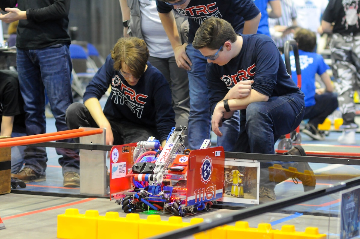 Robotics teams supported by Arnold STEM compete win awards at