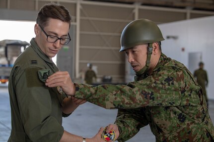 U.S., Japan Ground Self-Defense Force Team Up for Humanitarian Exercise in Komaki