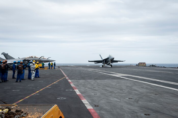 USS Dwight D. Eisenhower (CVN 69); Dual Carrier Ops; Charles De Gualle