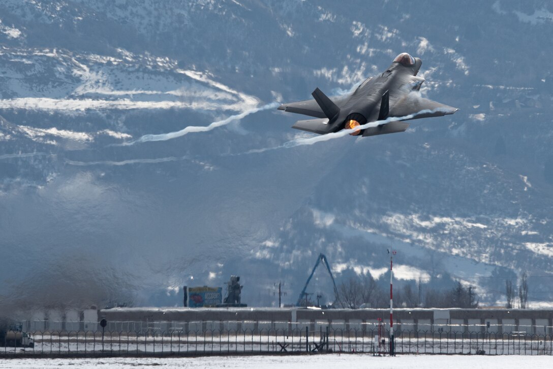 Jet flies