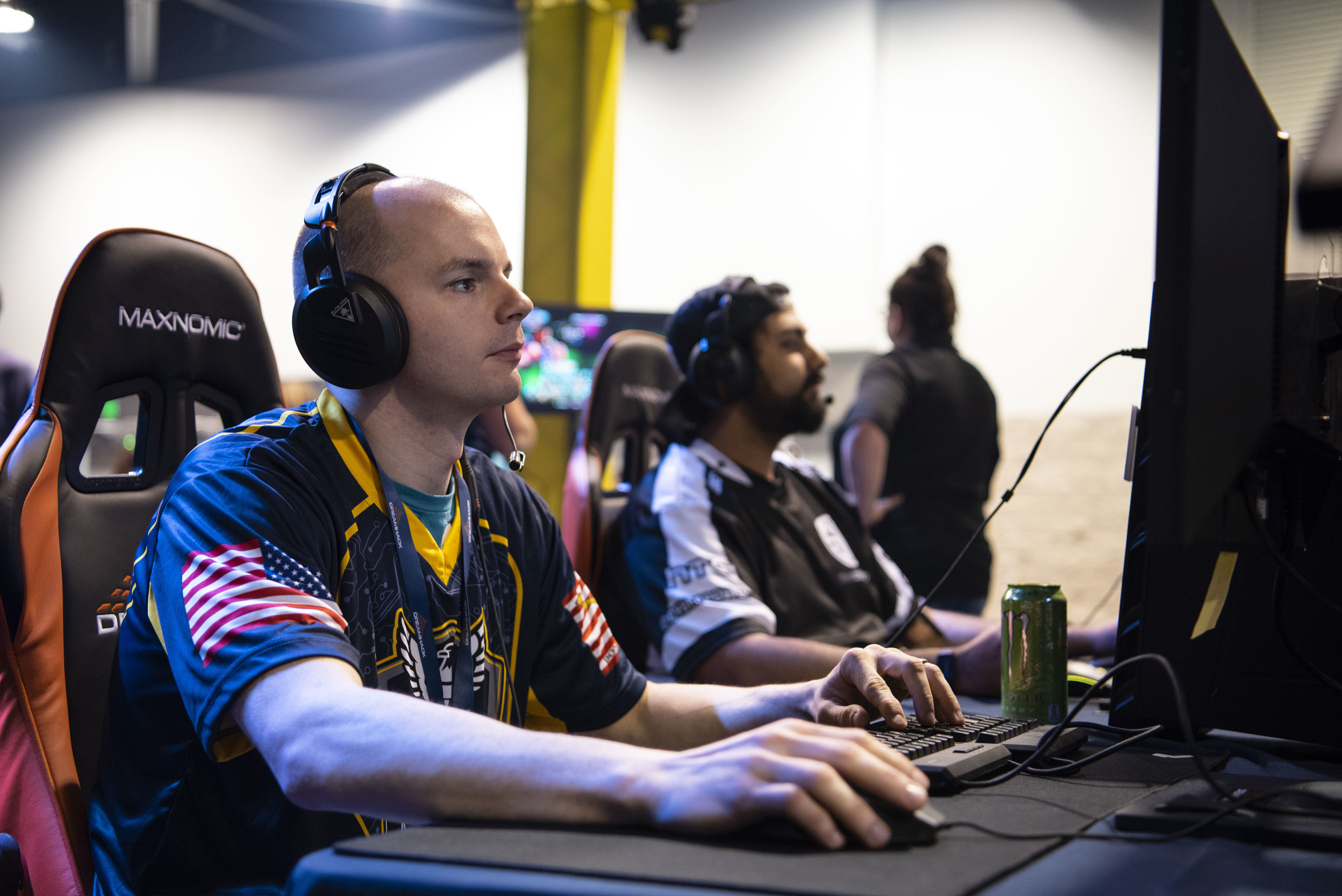 Navy recruiting Sailors for esports team > Joint Base San Antonio > News