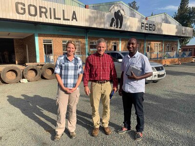411th Civil Affairs Battalion, Rwandan officials partner for veterinary ‘One Health’ Assessment