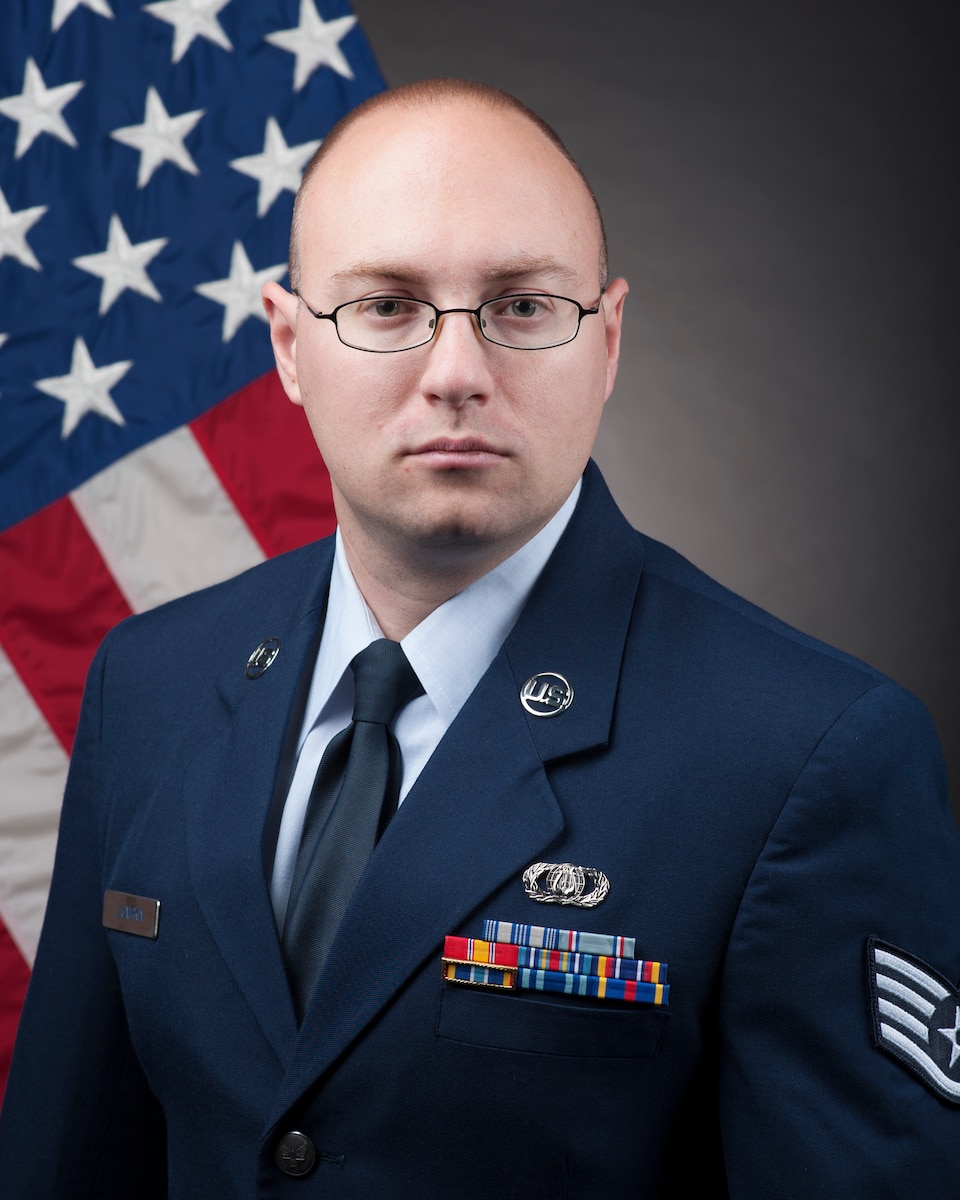 SSgt Brian Lumpkin Official Photo