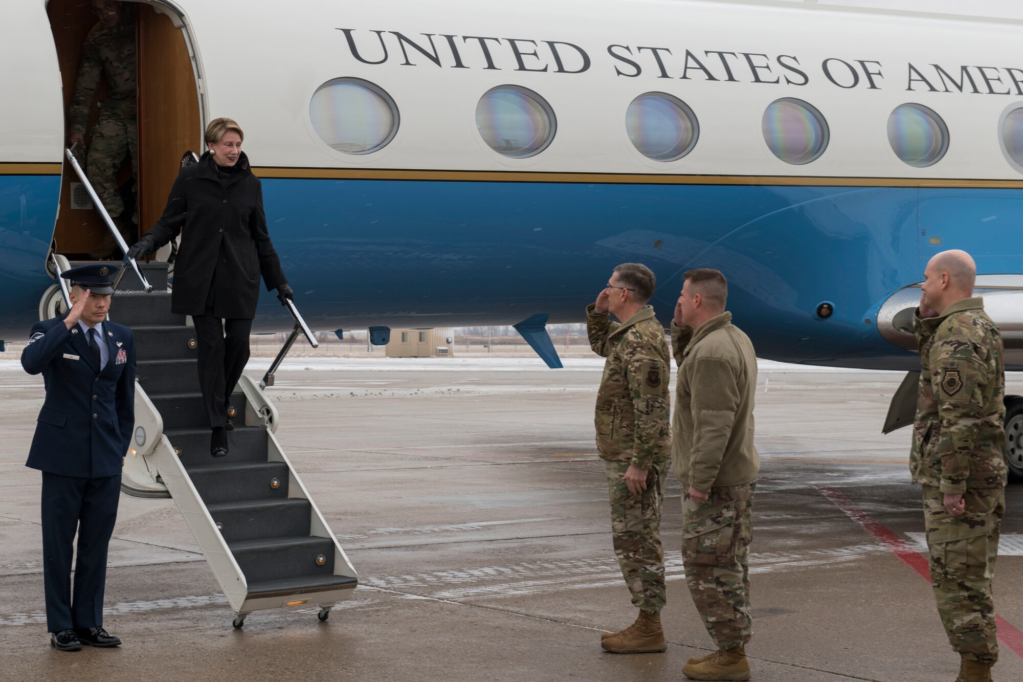 SecAF gets off plane at Minot AFB