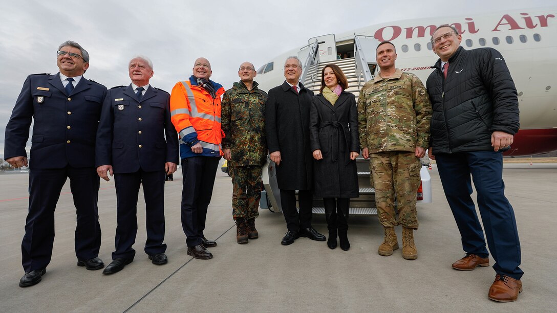 U.S. Army Soldiers arrive in Bavaria in support of  DEFENDER-Europe 20