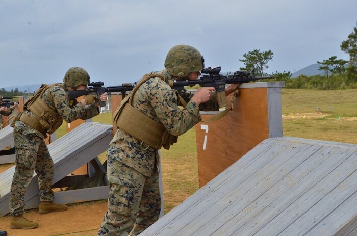 日米射撃競技会に参加した米海兵隊員：２月２６日、米海兵隊中部訓練場