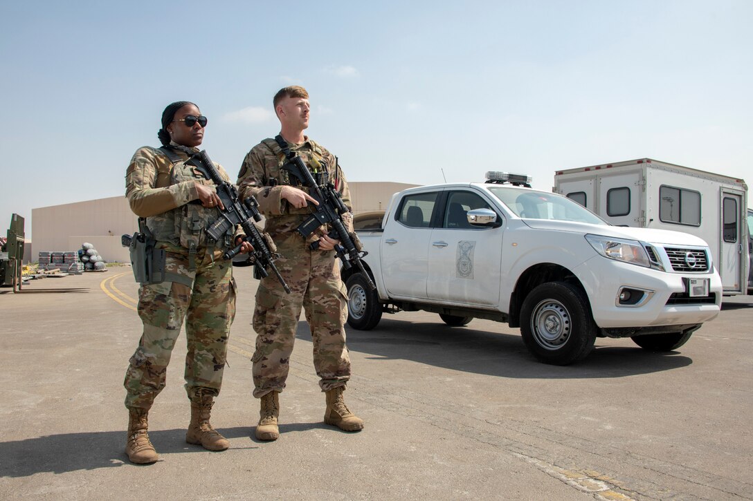 SFS members stand guard on the Al Dhafra flightline