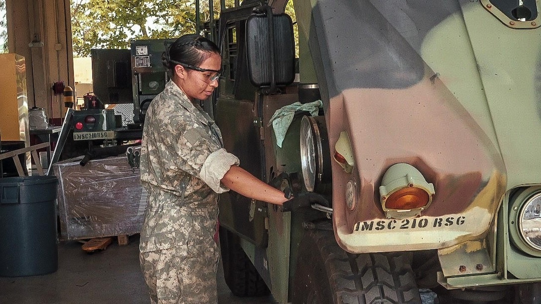 U.S. Army Reserve-Puerto Rico highlights contributions of female Soldiers