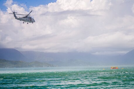 U.S. Marines with 3rd Battalion, 3rd Marine Regiment conduct a mishap drill on Marine Corps Base Hawaii, Mar. 4, 2020. The purpose of the exercise is to make Marines and Sailors more proficient in water rescue operations. (U.S. Marine Corps photo by Lance Cpl. Jacob Wilson)