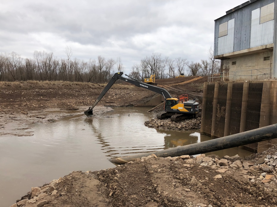 Mclean Bottom Pump Station cleaning sump