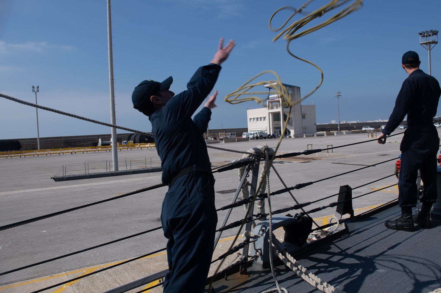 USS Ross (DDG 71)