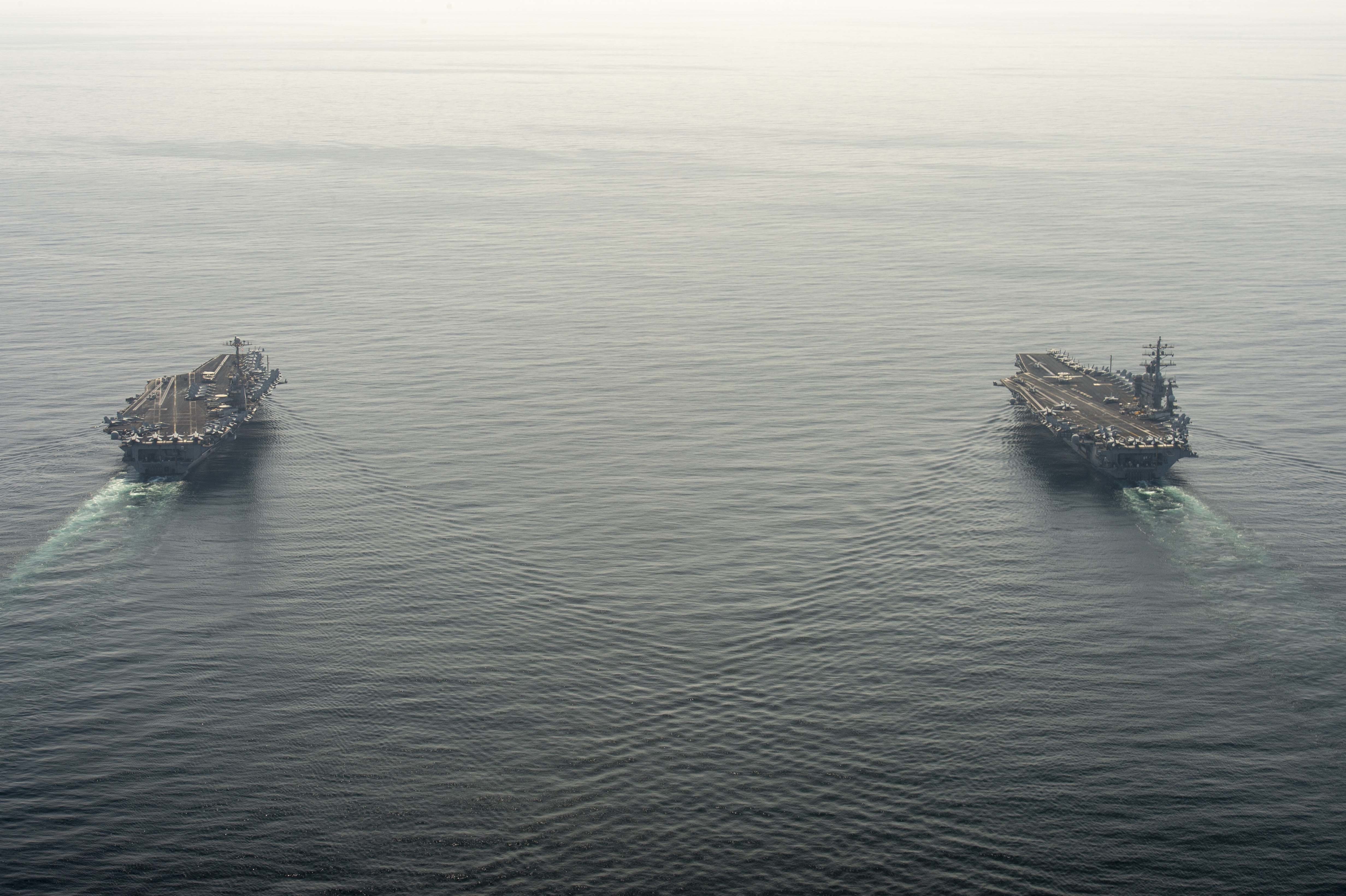 Ike, Truman Conduct Dual Carrier, Joint Air Wing Ops in Arabian Sea