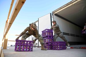 Air Force Deployed Dining Spek Feeding the Force  Food services expand on PSAB 